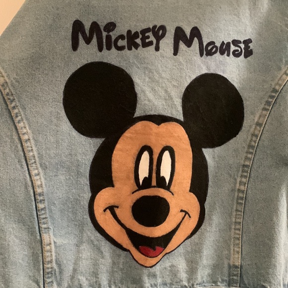 Custom hand painted Mickey Mouse denim jacket - Picture 4 of 9